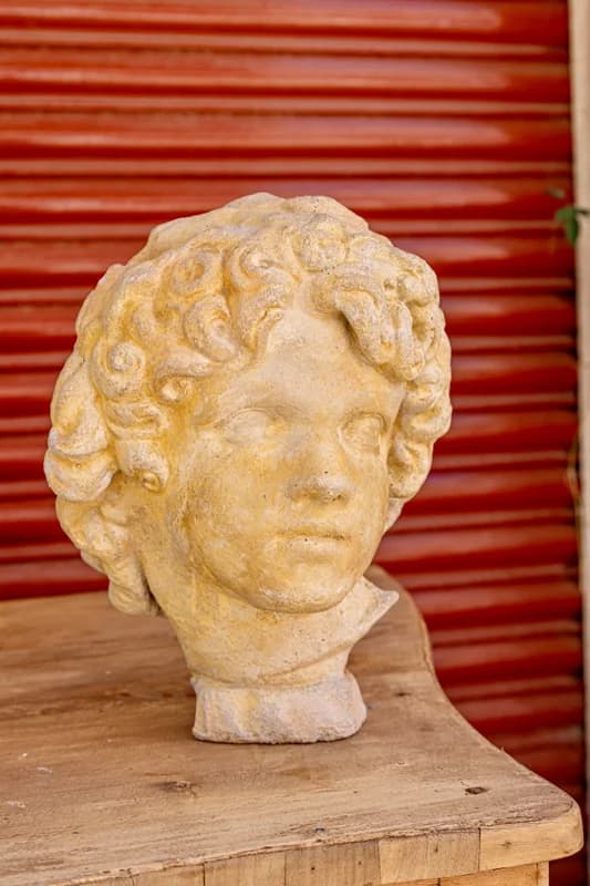 CABEZAS DE PIEDRA — foto 3