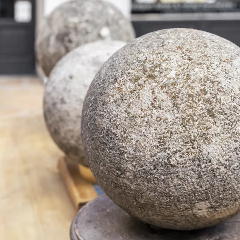BOLAS DE PIEDRA — foto 3