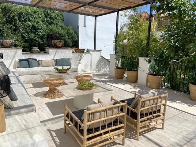 MESA DE PIEDRA CALIZA — foto 4